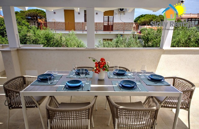 Villa with pool near the sea of the Nature Reserve of Isola delle Femmine