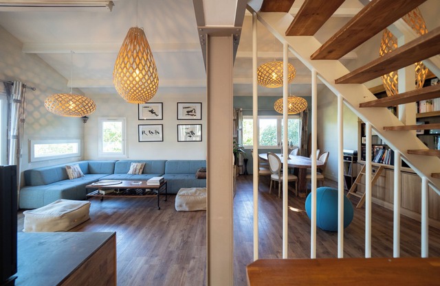 Villa with magnificent unoverlooked sea view - 150m2