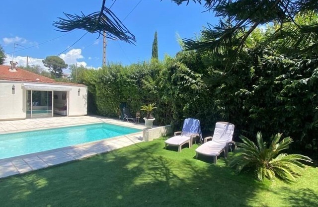 Villa with pool Cannes 8 people