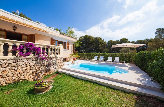 VILLA WITH POOL SITUATED BETWEEN THE BEACHES OF CALA MENDIA AND CALA ANGUILA