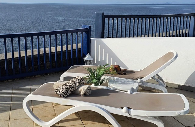 Villa With Private Heated Pool And Spectacular Sea And Mountain Views
