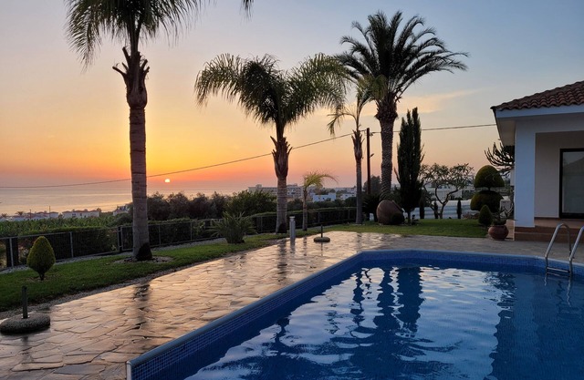 Villa With Private Pool And Sea Views called Bananorama villa.