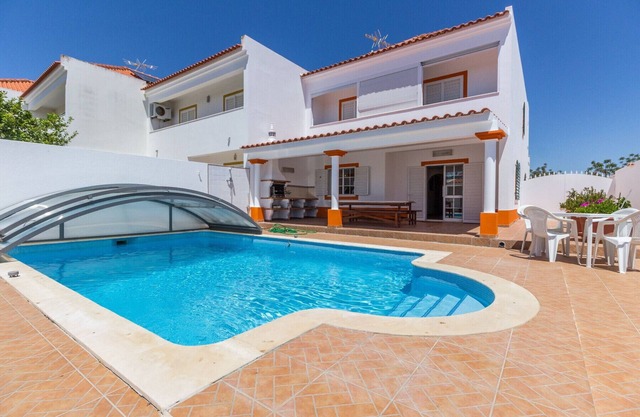 Villa with private pool and patio 800m from the beach by AlgarveManta (9V3)