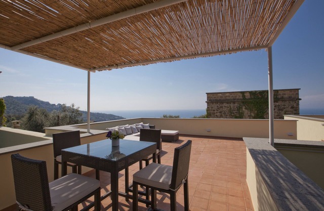 Villa with Saracen Tower and swimming pool sea view near Sorrento