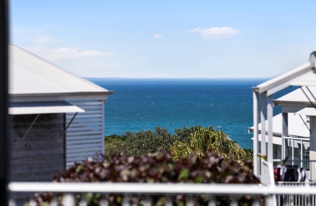Villa with Seaside Soul - Newly Renovated