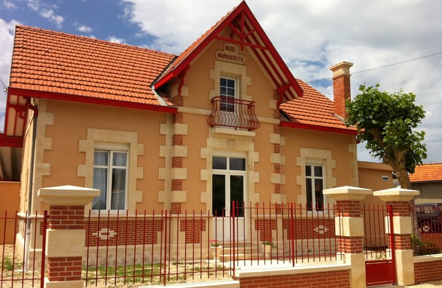 Villa with Spa combining charm of the old and modern 2 steps from the beaches