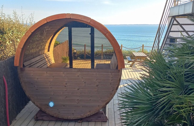 Villa with stunning view of the sea