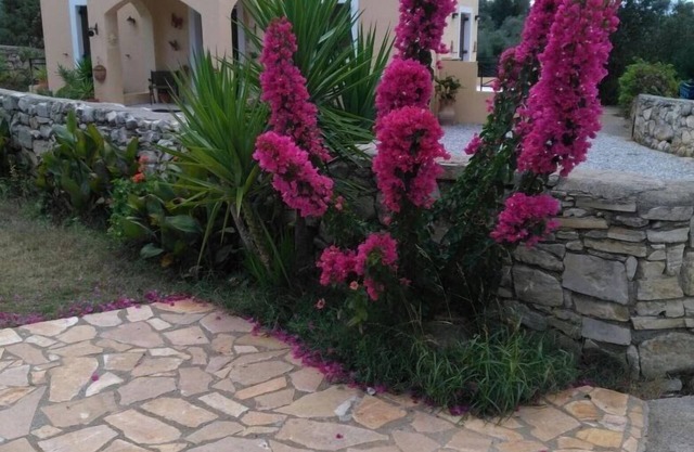 Villa with stunning views of the 'White Mountains'
