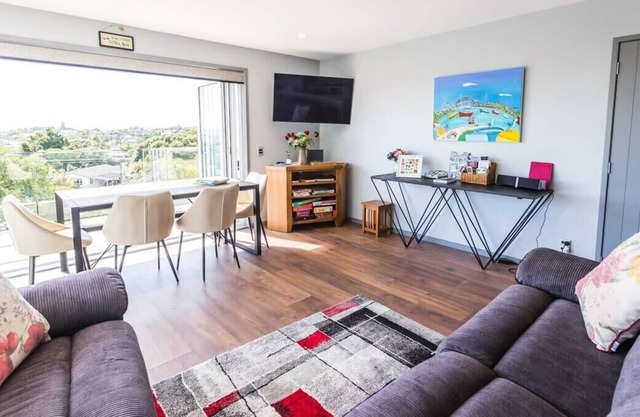 Village Retreat | 3 Bedroom Home with Sea Views