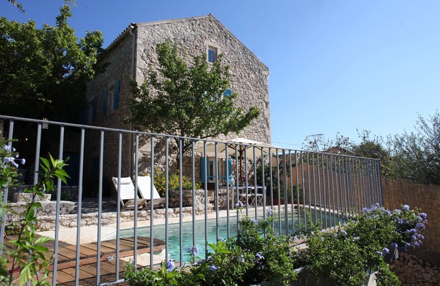 Villakalimera - Charming traditional stone house -up to 6 People