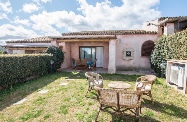 Villetta con giardino 400 mt dalla spiaggia
