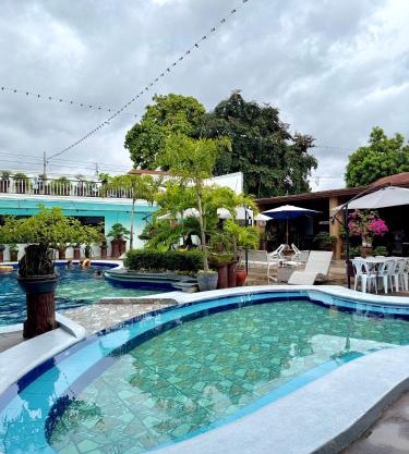 Vincent Resort Hotel
