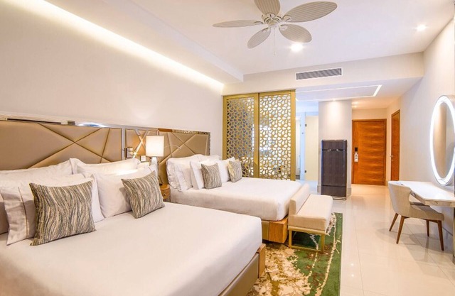VIP Member Access ✩Ocean-View✩667ft²✩Private Balcony w/Furniture & Hammock