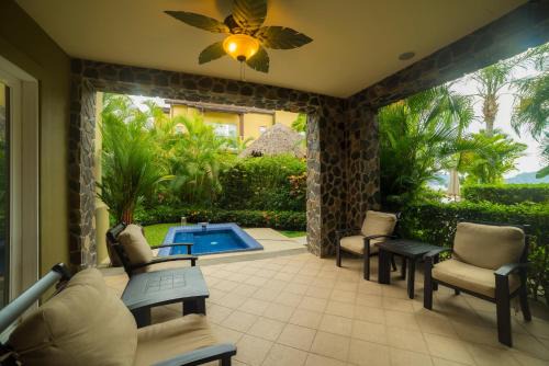 Vista Bahia 3D 3 bdr Ocean View in Los Suenos