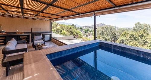 Vista del Bosque, Luxury Townhouse Near Downtown