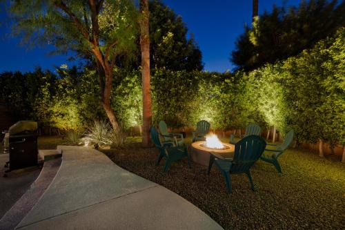 Vista Ranch Hideaway by Oranj Palm