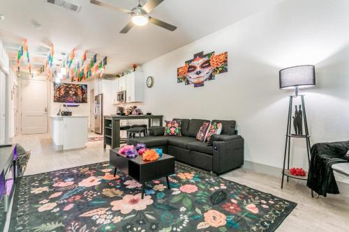 Viva Fiesta Condo on San Antonio Riverwalk