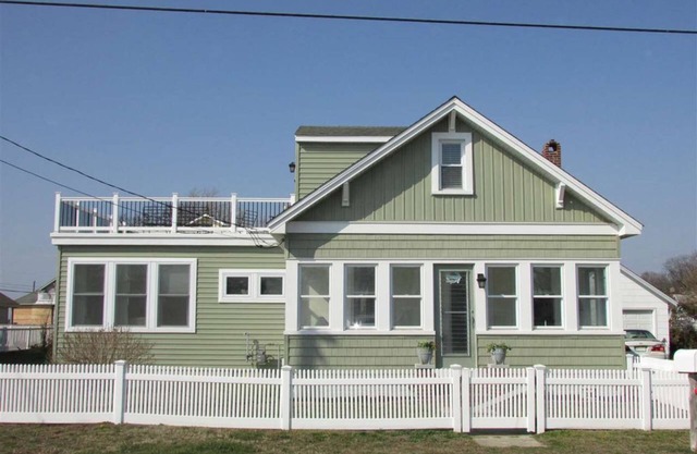 VRBO Primer Host Listing *FIRST house off the bay *