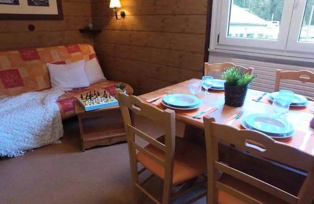 VVF Les Monts Jura - 2 Room Apartment 5 People 1 baby
