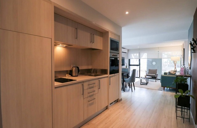 w Cool 1BR w AC in Barranco