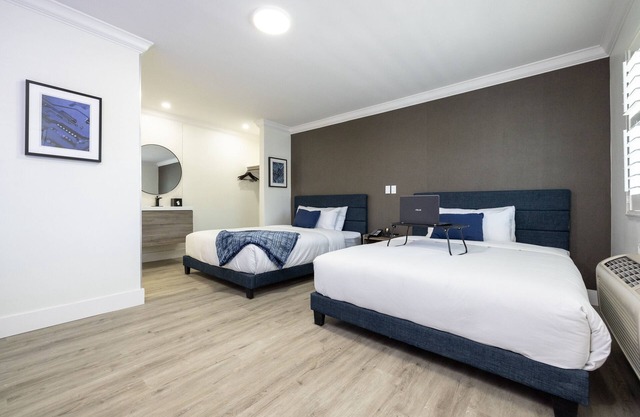 WAFER 450 Hotel