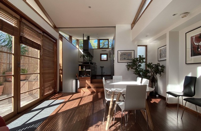 Wahroonga - in Central Carlton