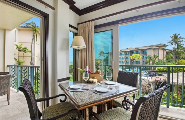 Waipouli Beach Resort B202 - Resort Pool, Waterslides, AC, & Steps to Beach Fun!