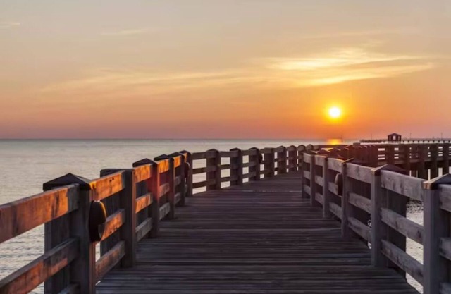 Walk 2 Shores 2br Sleeps 6 & Nearby Casinos