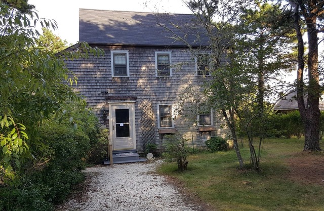 WALK THROUGH THE MOORS BY LONG POND TO DIONIS BEACH | bikes & beach gear incl!