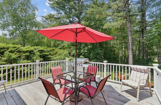 Walk to Dock Square! - Freshly Renovated Charmer!