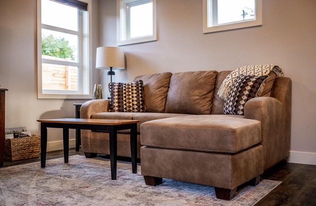 Walk to hospital! Custom built 2 bedroom/3 bath perfect home away from home