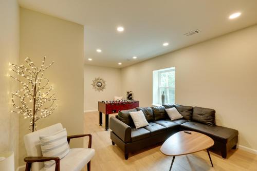 Walk to Lake Ouachita Peaceful Duplex with Patio!