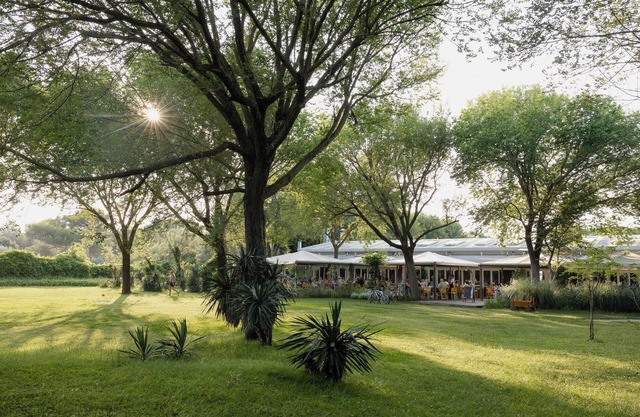 Walk to sea 2-Bedroom, 2 bathroom Mobile Home in CaSavio close to Venice, Jesolo