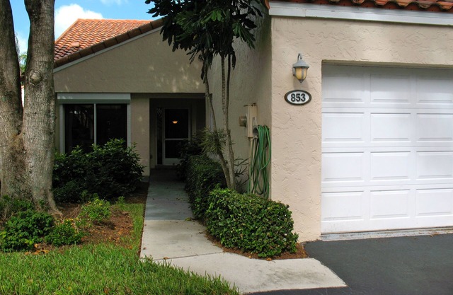Walking Distance to the Beach