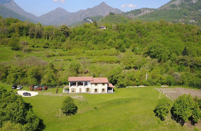 Walnut apartment in Agriturismo Casa del Castagneto