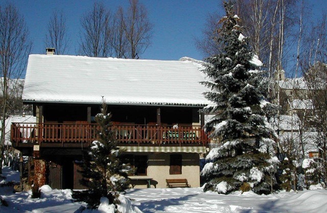 Warm Traditional Chalet, Snow/Sun Hautes Alpes, All Comfort