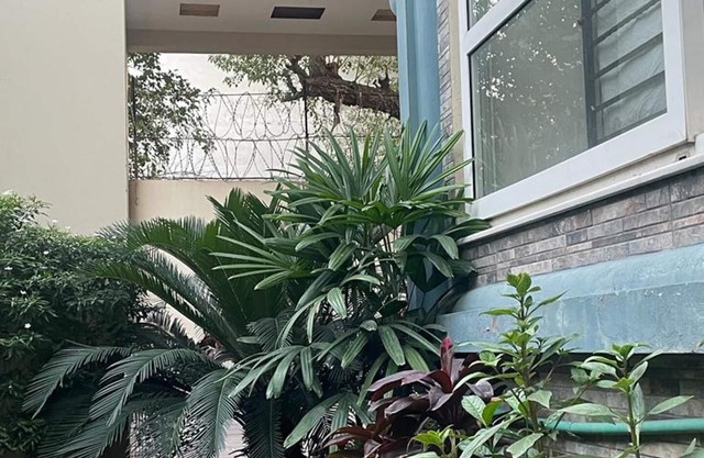 Warraich Villa gt Raod Gujrat Entire