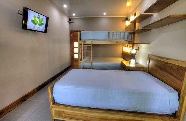 Waterfront 3 Bedroom Villa in Playa El Tunco