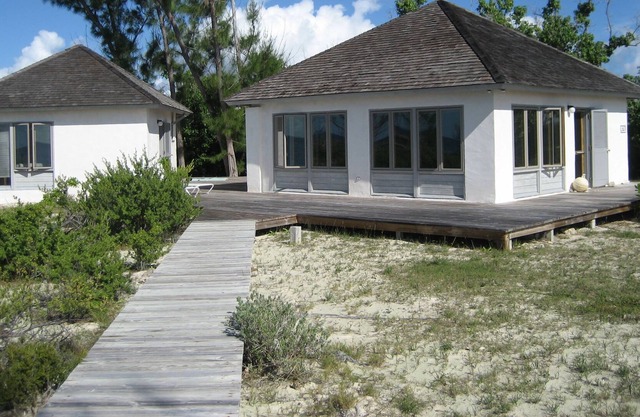 Waterfront Cottage. Perfect Sunset and Swimming (Governor's Harbour)