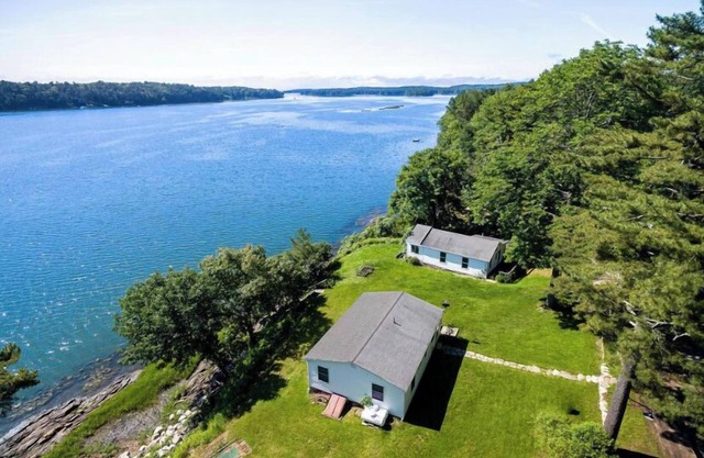 Waterfront Cottage