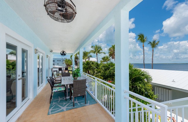 Waterfront Florida Keys, Tarpon Basin. Discounts for 2 or more month stay.