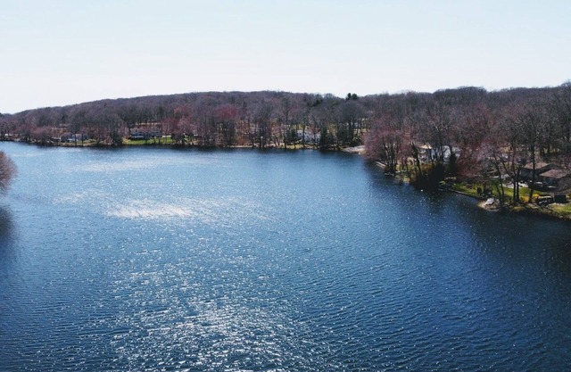 Waterfront Living in Niantic CT minutes from everything!