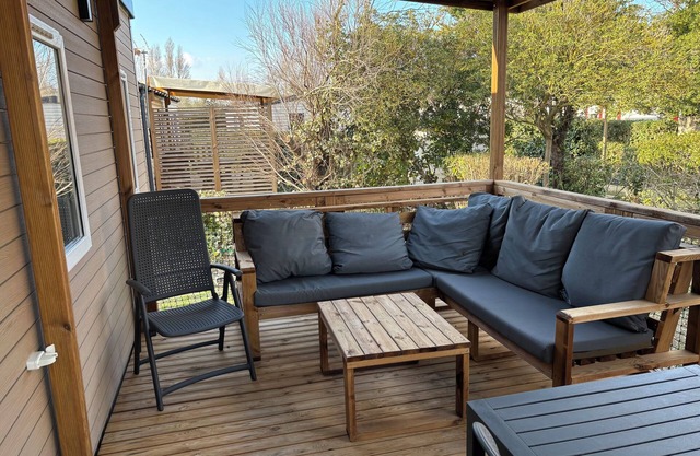 Waterfront mobile home 5* camping at Torreilles plage