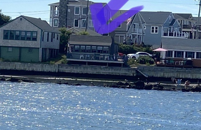 Waterfront on BI Sound, steps to beach