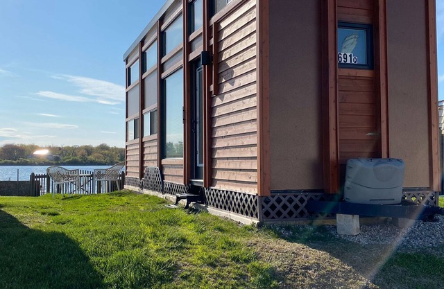Waterfront on Potter Salt Pond steps from East Matunuck State Beach!
