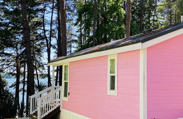 Waterview Studio Cabin With Private Porch #10 at Long Cove Resort by Redawning