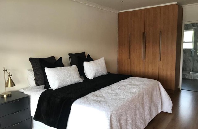 Wattlegrove Guesthouse