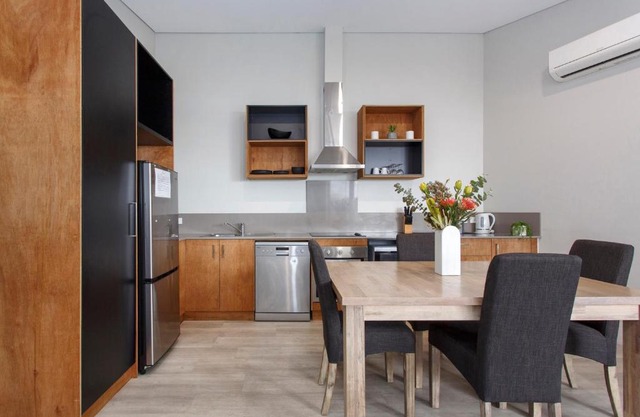 Waverley apartment C-one bedroom wifi available