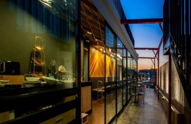 We Terminal Hotel