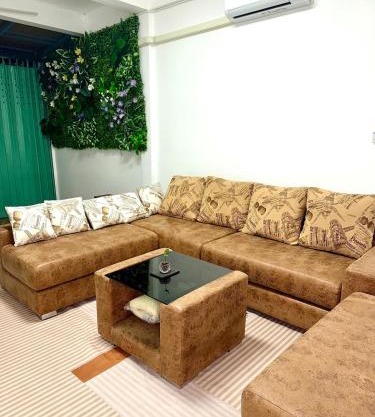 Wealthy Homestay